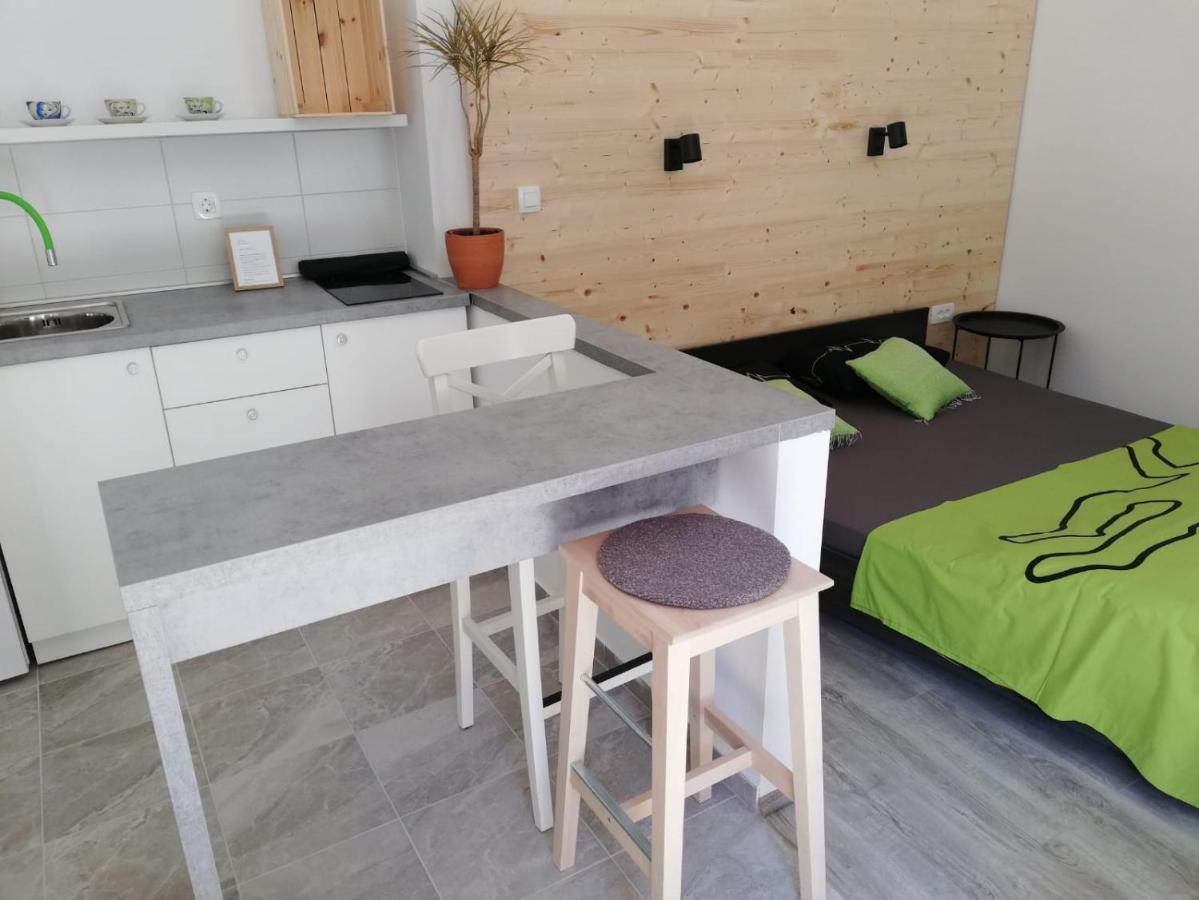 사모볼 Studio Apartman Fleiss 아파트 외부 사진