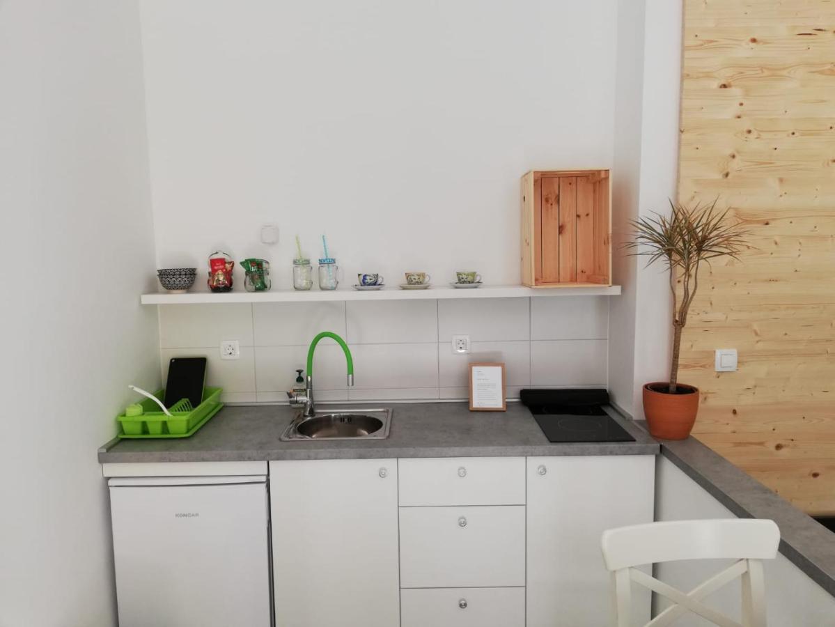 사모볼 Studio Apartman Fleiss 아파트 외부 사진